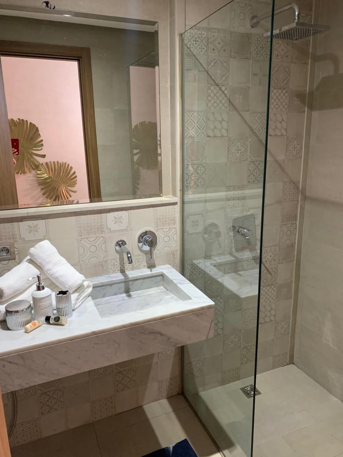 Appartement Neuf Climatise, Centre Marrakech. Marrákes Kültér fotó
